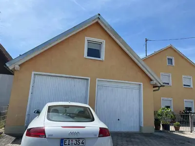 Das Gebäude in dem sich die Pension befindet