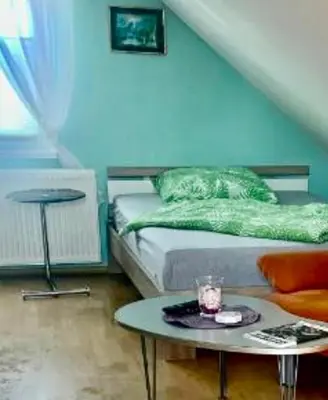 Ein Bett oder Betten in einem Zimmer der Unterkunft Übernachtung Möglichkeit