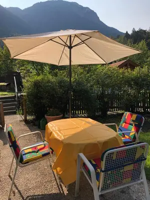 Ein allgemeiner Bergblick oder ein Berglick von der Ferienwohnung aus