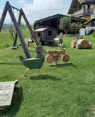 Ein Kinderspielbereich in der Unterkunft Ferienwohnung Schelzke
