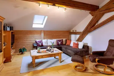 Ein Sitzbereich in der Unterkunft Bauernhof Berndlhof Obing