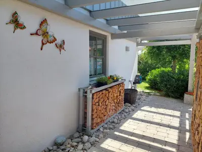 Ein Garten an der Unterkunft Ferienwohnung Abendrot