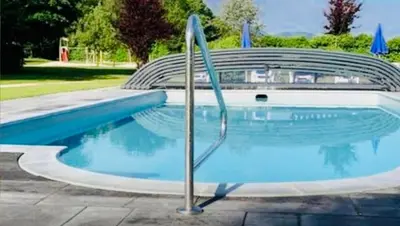 Der Swimmingpool an oder in der Nähe von Familien-Appartement #10 Obermoosen