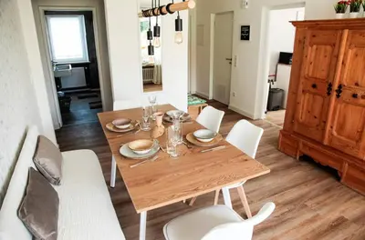 Ein Sitzbereich in der Unterkunft Ferienwohnung Familienglück