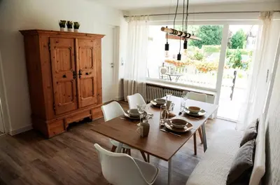 Ein Sitzbereich in der Unterkunft Ferienwohnung Familienglück