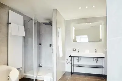 Ein Badezimmer in der Unterkunft Design- und Kunsthotel München