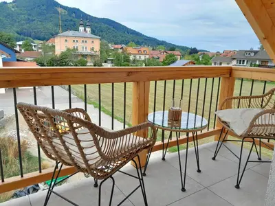 Ein allgemeiner Bergblick oder ein Berglick von der Ferienwohnung aus