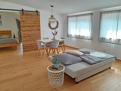 Ein Sitzbereich in der Unterkunft Ferienwohnung Bergblick Loft