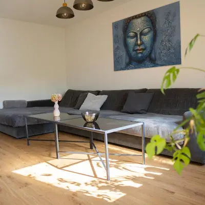 Ein Sitzbereich in der Unterkunft MOREHOME Sonnenterrasse & Heimkino Switch 2