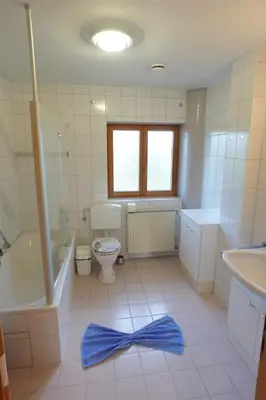 Ein Badezimmer in der Unterkunft Loisachglück