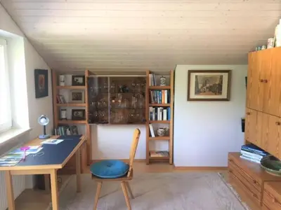 Die Bibliothek in der Ferienwohnung