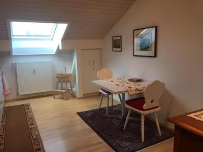 Ein Sitzbereich in der Unterkunft Ferienwohnung Kunze
