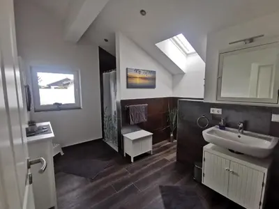 Ein Badezimmer in der Unterkunft Ferienwohnung Chiemseeliebe