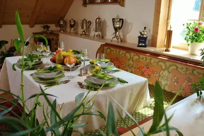 Essen in der Ferienwohnung oder in der Nähe