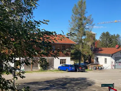 Das Gebäude in dem sich die Ferienwohnung befindet