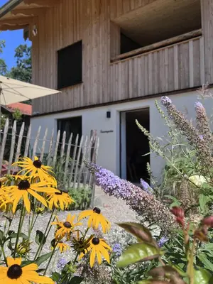 Ein Garten an der Unterkunft Mächlerhof