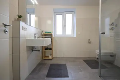 Ein Badezimmer in der Unterkunft Gründl Prem Lechfelsen