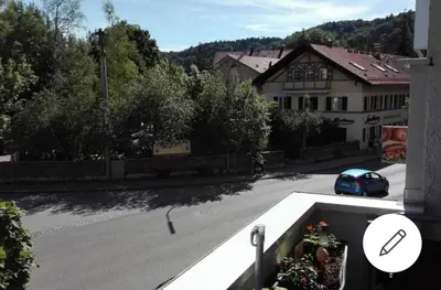 Ein allgemeiner Bergblick oder ein Berglick von der Ferienwohnung aus