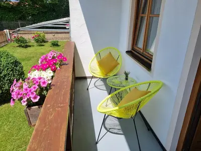 Ein Garten an der Unterkunft Hotel Pension Geiger