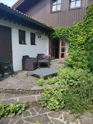 Ein Garten an der Unterkunft Ferienwohnung Sabine