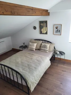 Ein Bett oder Betten in einem Zimmer der Unterkunft Countryside apartments