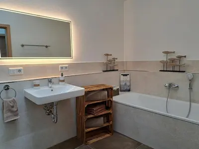 Ein Badezimmer in der Unterkunft Ferienwohnung zum Peterbauer