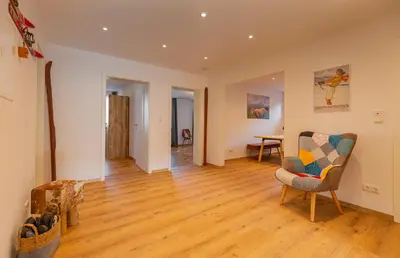 Ein Sitzbereich in der Unterkunft Mucklschlupf Ferienwohnung im Garmischer Zentrum