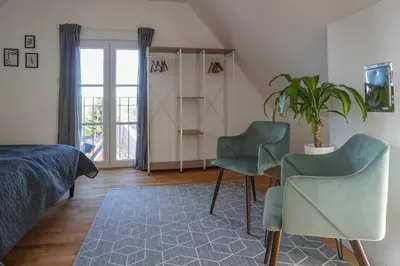 Ein Sitzbereich in der Unterkunft Ferienwohnung 