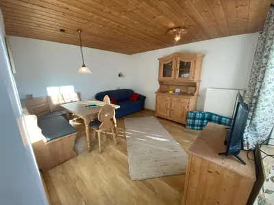 Ein Sitzbereich in der Unterkunft Landhaus-Bierling