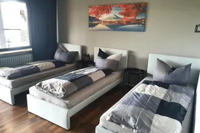 Ein Sitzbereich in der Unterkunft Work & stay apartment with balcony near Ingolstadt