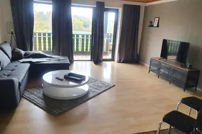TV/Unterhaltungsangebot in der Unterkunft Work & stay apartment with balcony near Ingolstadt