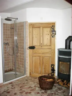 Ein Badezimmer in der Unterkunft Altes Zuhaus