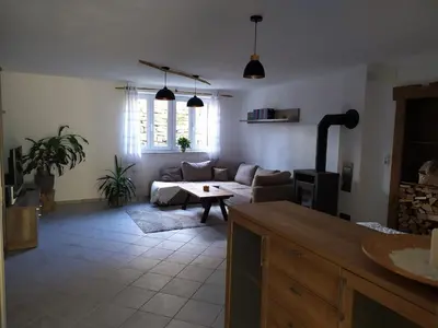 Ein Sitzbereich in der Unterkunft Ferienwohnung Ruhdichaus