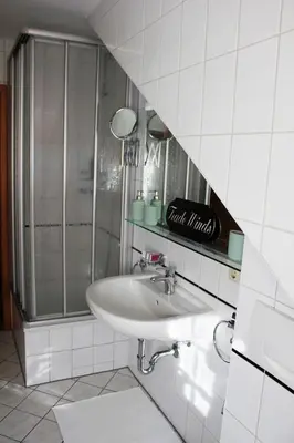 Ein Badezimmer in der Unterkunft Große Wohnung mit Dachterrasse in Starnberg