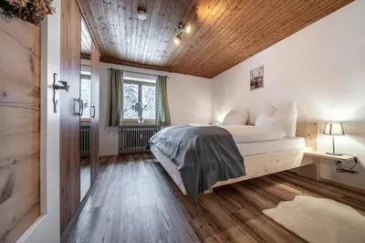Ein Bett oder Betten in einem Zimmer der Unterkunft Haus Hohenwiesen