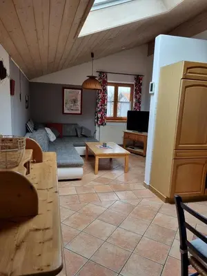 Ein Sitzbereich in der Unterkunft Haus Weißenbacher