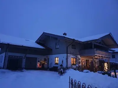 Haus Weißenbacher im Winter