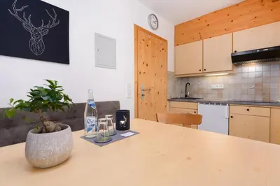 Küche/Küchenzeile in der Unterkunft Wallgauer Hof