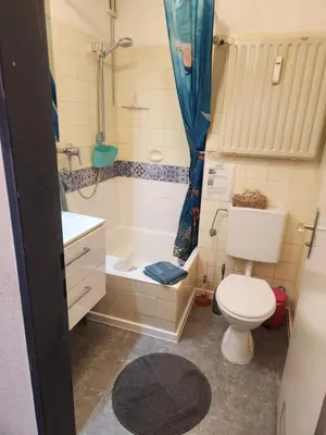 Ein Badezimmer in der Unterkunft Apartment Ferienwohnung modern nähe Altstadt Landshut