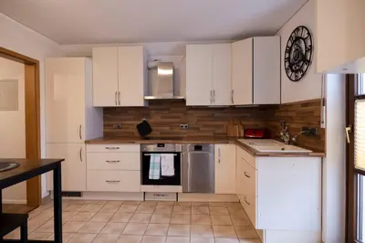Küche/Küchenzeile in der Unterkunft Ferienwohnung Am Riedfeld