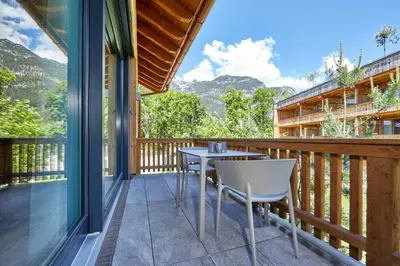 Ein allgemeiner Bergblick oder ein Berglick von der Ferienwohnung aus