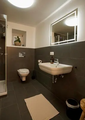 Ein Badezimmer in der Unterkunft Ferienwohnung in alter Brauerei