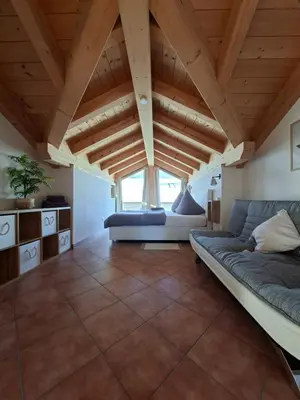 Ein Sitzbereich in der Unterkunft Apartment Traumblick