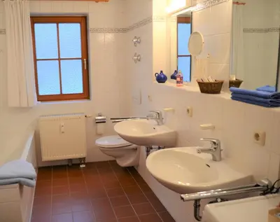 Ein Badezimmer in der Unterkunft Ferienwohnung Am Anger