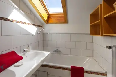 Ein Badezimmer in der Unterkunft Wettersteinpanorama - a74054