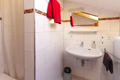 Ein Badezimmer in der Unterkunft Wettersteinpanorama - a74054