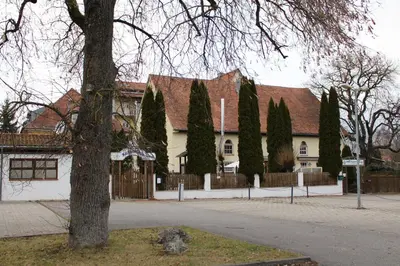 Das Gebäude in dem sich das Bed & Breakfast befindet