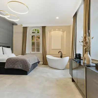 BOUTIQUE ROOMS I Luxus Suite I Center I Boxspring