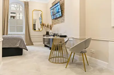 TV/Unterhaltungsangebot in der Unterkunft DESIGN Studio I Center I Kingbed I NEW