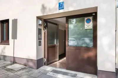 Grundriss der Unterkunft MARIENPLATZ Apartment 2 bedrooms living room kitchen